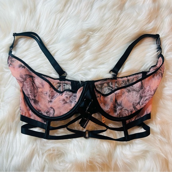 Victoria Secret Very Sexy Luxe Rose Bra Quarter Cup Crisscross Cutouts 34DDD 34F - Picture 6 of 13